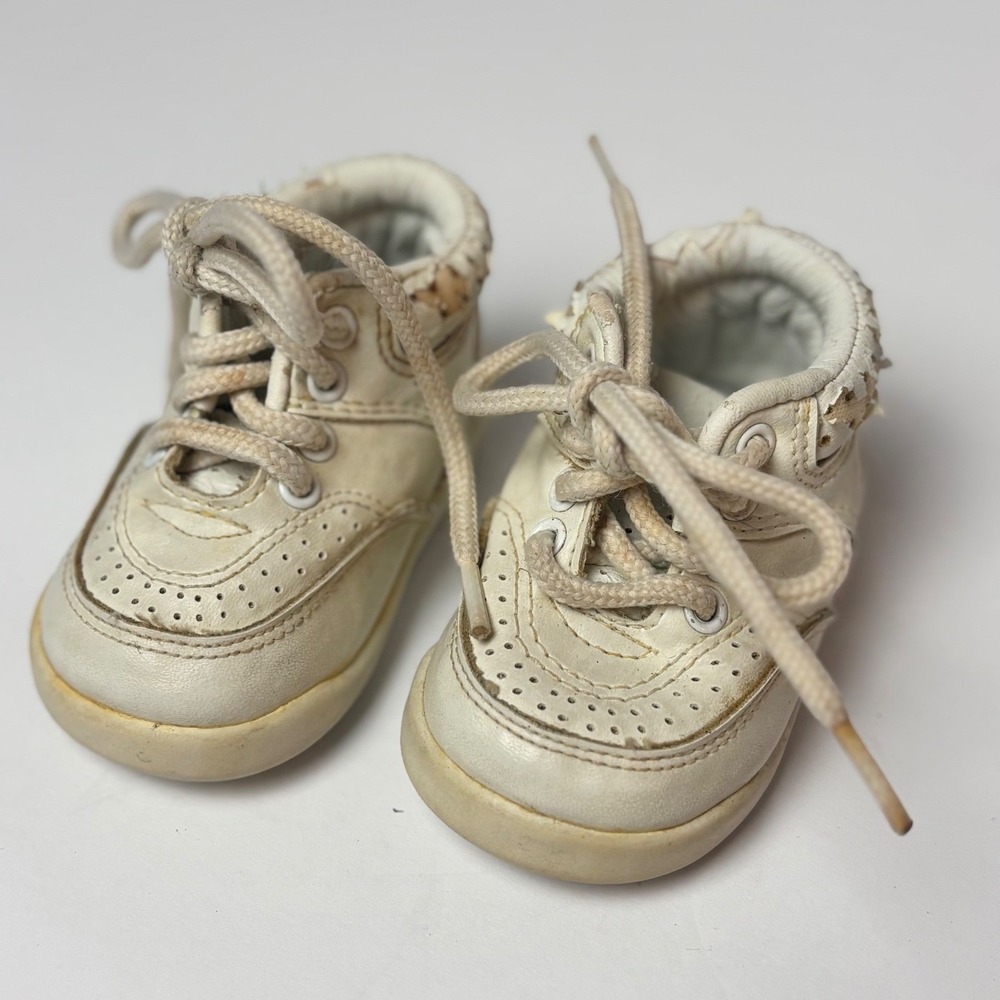 Vintage SmartFit Baby Walking Shoes White‎ Lace Up High Top First Walkers Size 1